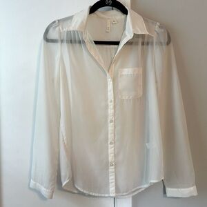 Frenchi Sheer White Button-Up Blouse 🤍 Size S